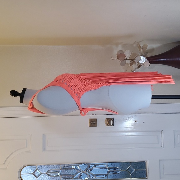 Coral Fringe Halter Top - Picture 3 of 5